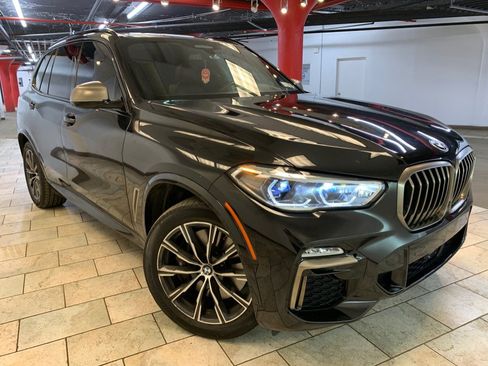 Used 2021 BMW X5 M50i w/ Executive Package AWD/4WD image 2