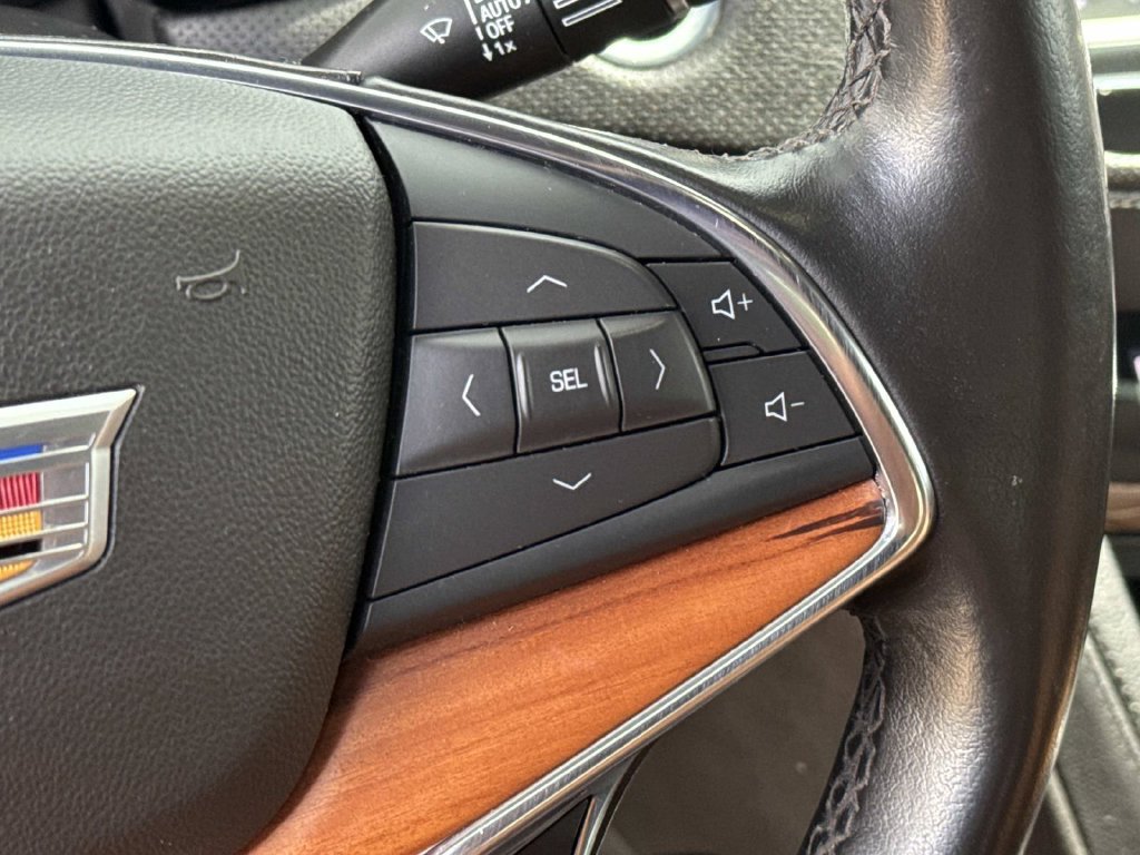 Used 2021 Cadillac XT5 Premium Luxury FWD image 26