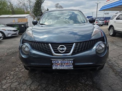 Used 2013 Nissan Juke SV w/ Midnight Edition FWD image 4