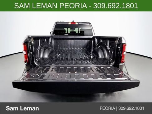 New 2026 RAM 1500 Express AWD/4WD image 23