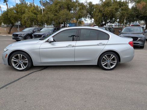 Used 2017 BMW 330i Sedan image 2