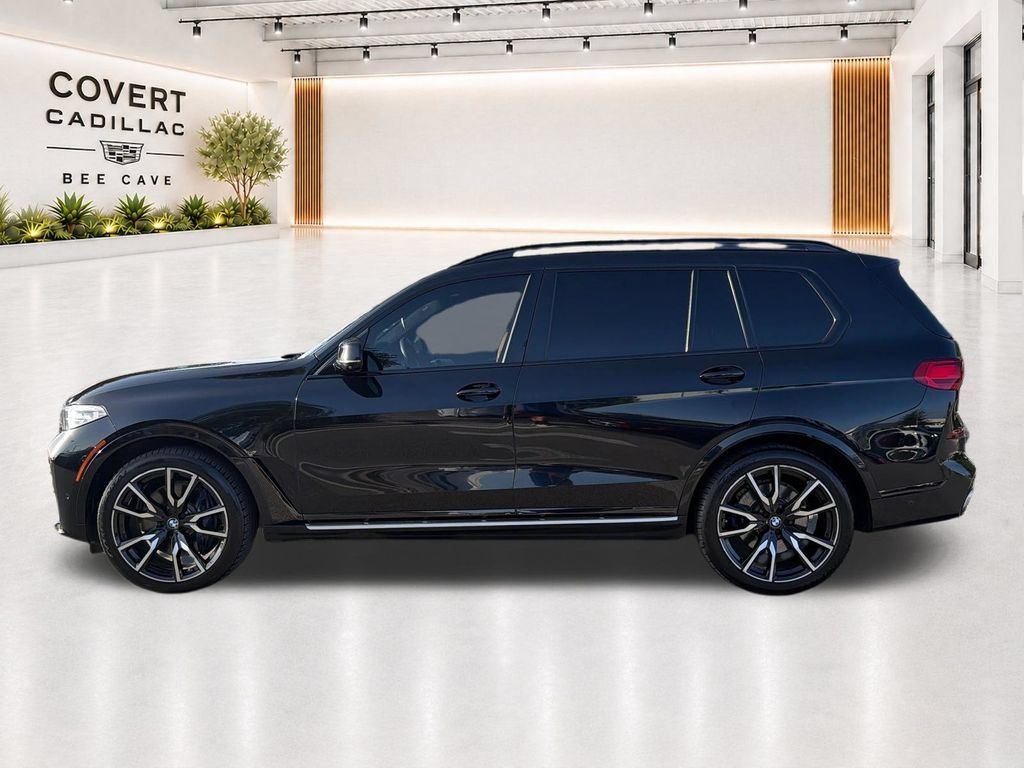 Used 2020 BMW X7 xDrive40i w/ M Sport Package AWD/4WD image 5