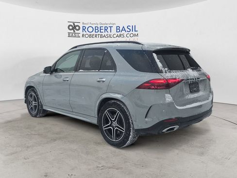 Used 2024 Mercedes-Benz GLE 350 4MATIC image 3
