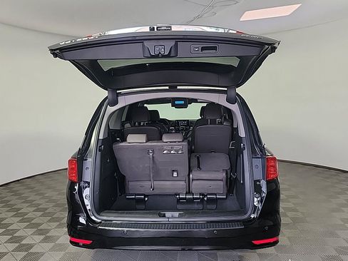 Used 2020 Honda Odyssey Elite image 6