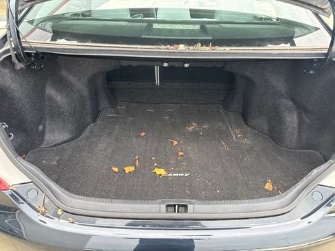 Used 2014 Toyota Camry LE FWD image 26