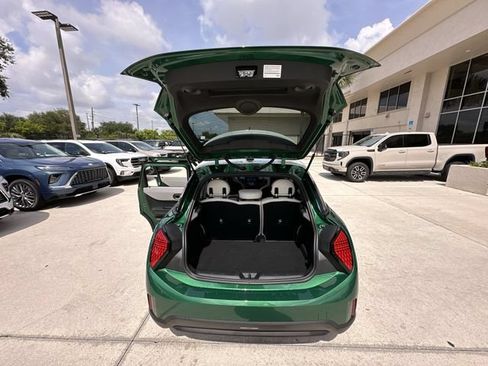 Used 2025 MINI Cooper S FWD image 30