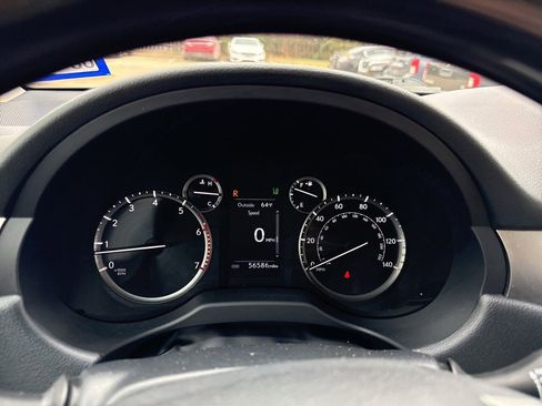 Used 2022 Lexus GX 460 Premium w/ Premium Package image 14