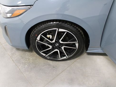 Used 2024 Nissan Sentra SR image 51