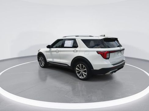 Used 2025 Ford Explorer Platinum w/ Ultimate Package AWD/4WD image 6
