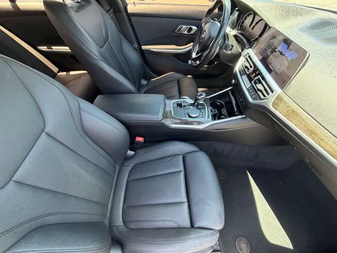 Used 2020 BMW 330i Sedan RWD image 10