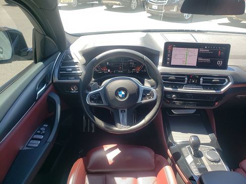 Used 2023 BMW X4 xDrive30i w/ M Sport Package AWD/4WD image 14