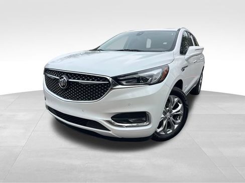 Used 2021 Buick Enclave Avenir w/ Avenir Technology Package AWD/4WD image 10