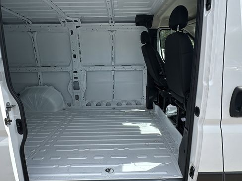 New 2026 RAM ProMaster 3500 FWD image 14