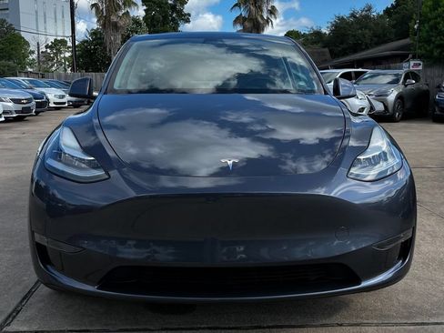 Used 2020 Tesla Model Y Long Range AWD/4WD image 2