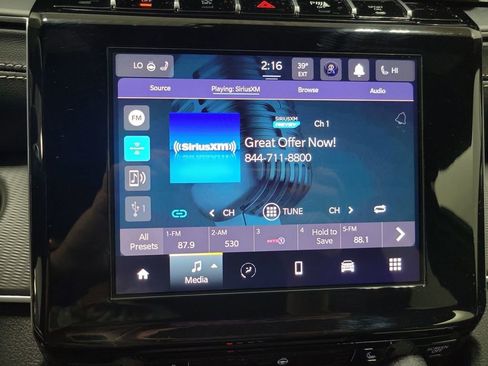 New 2025 Jeep Grand Cherokee Altitude image 21