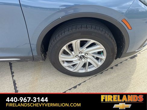 Used 2024 Lincoln Corsair AWD image 29