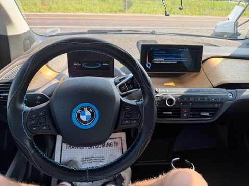 Used 2014 BMW i3 RWD image 11