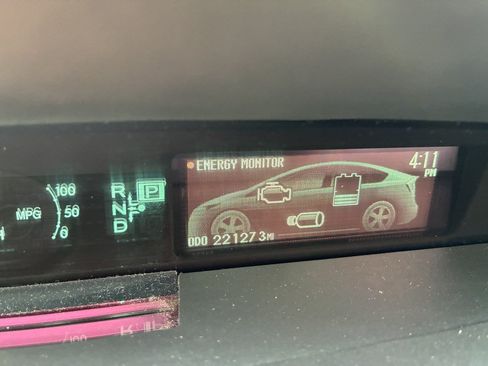 Used 2012 Toyota Prius Two FWD image 8