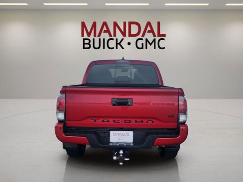 Used 2022 Toyota Tacoma TRD Sport w/ TRD Premium Sport Package RWD image 7