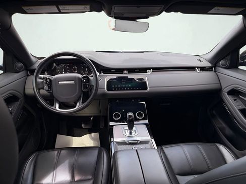 Used 2020 Land Rover Range Rover Evoque SE image 12