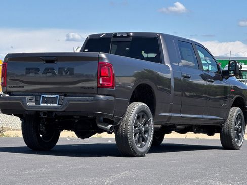 New 2026 RAM 2500 Laramie AWD/4WD image 3