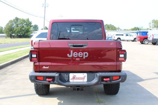 Used 2021 Jeep Gladiator Rubicon AWD/4WD image 4