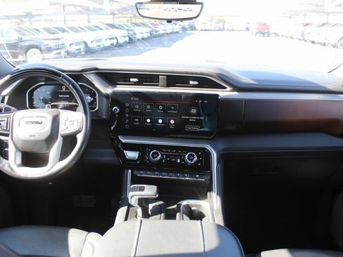 Used 2023 GMC Sierra 1500 Denali w/ Technology Package image 23