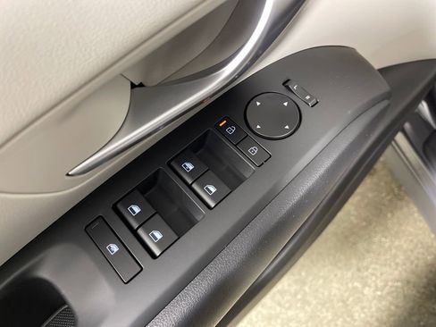 New 2026 Hyundai Tucson Blue SE image 18