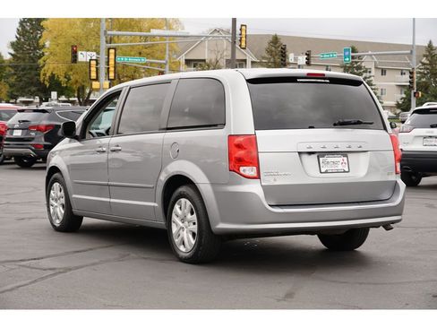 Used 2017 Dodge Grand Caravan SE w/ Power Window Group image 5