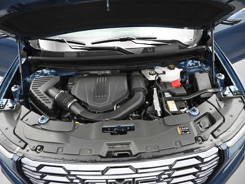New 2026 GMC Acadia Denali Ultimate w/ LPO, Floor Liner Package AWD/4WD image 24