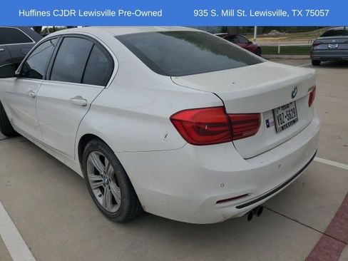 Used 2017 BMW 330i Sedan image 4
