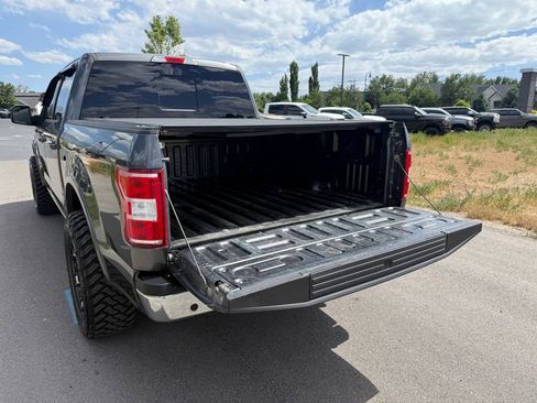 Used 2019 Ford F150 Lariat w/ FX4 Off-Road Package AWD/4WD image 13