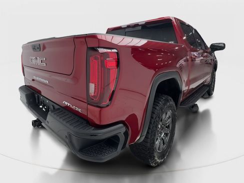 Used 2024 GMC Sierra 1500 AT4X AWD/4WD image 9