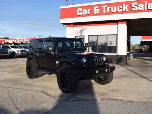 Used 2016 Jeep Wrangler Unlimited Sport w/ Quick Order Package 24S image 2