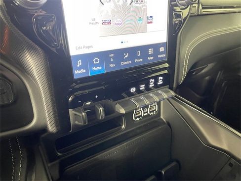 Certified 2024 RAM 2500 Limited image 8