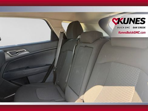 Used 2026 Kia Sportage LX FWD image 33