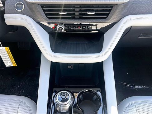 New 2026 Ford Explorer Platinum w/ LUX Leather Package image 21