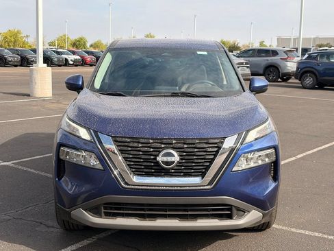Certified 2023 Nissan Rogue SV FWD image 9