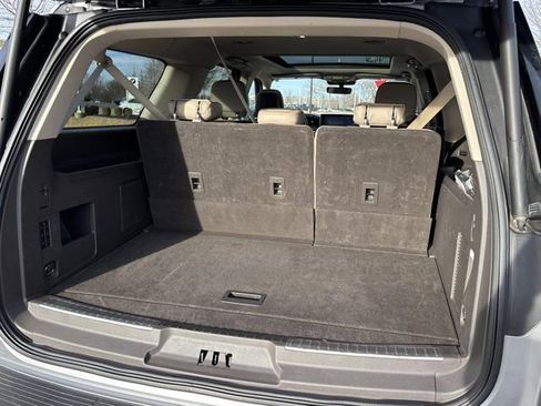 Used 2023 Lincoln Navigator L Reserve image 7