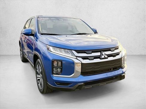 Used 2024 Mitsubishi Outlander Sport SE image 3