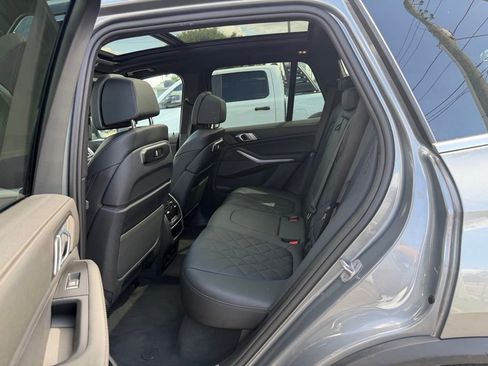 Used 2024 BMW X5 xDrive40i w/ Premium Package image 28