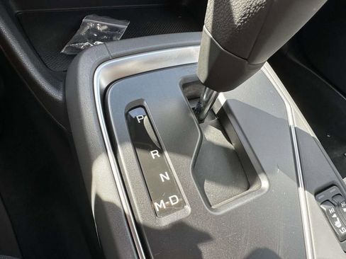 Certified 2025 Subaru Crosstrek 2.0i Premium image 22