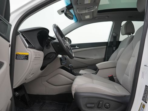 Used 2018 Hyundai Tucson Value w/ Cargo Package AWD/4WD image 24