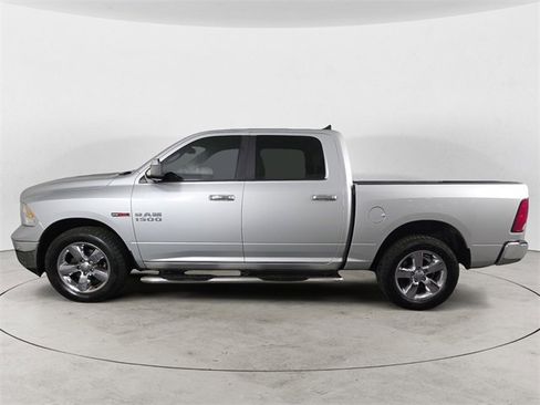 Used 2017 RAM 1500 Big Horn image 2