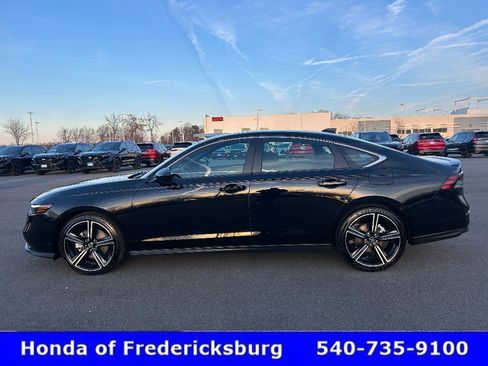 Certified 2025 Honda Accord Sport image 2