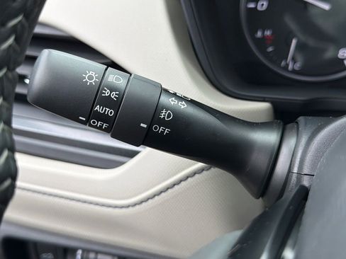 New 2026 Subaru Forester Premium AWD/4WD image 29