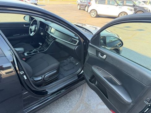 Used 2019 Kia Optima LX FWD image 7