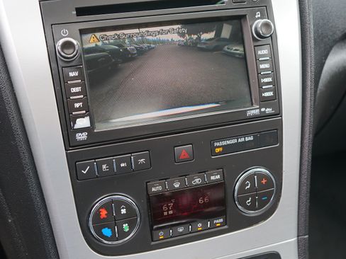 Used 2011 GMC Acadia SLT AWD/4WD image 22