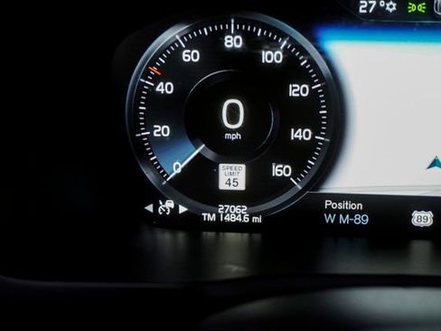 Used 2022 Volvo XC90 T6 Inscription w/ Advanced Package image 28