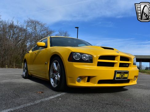 Used 2007 Dodge Charger SRT8 w/ SRT Option Group III image 12